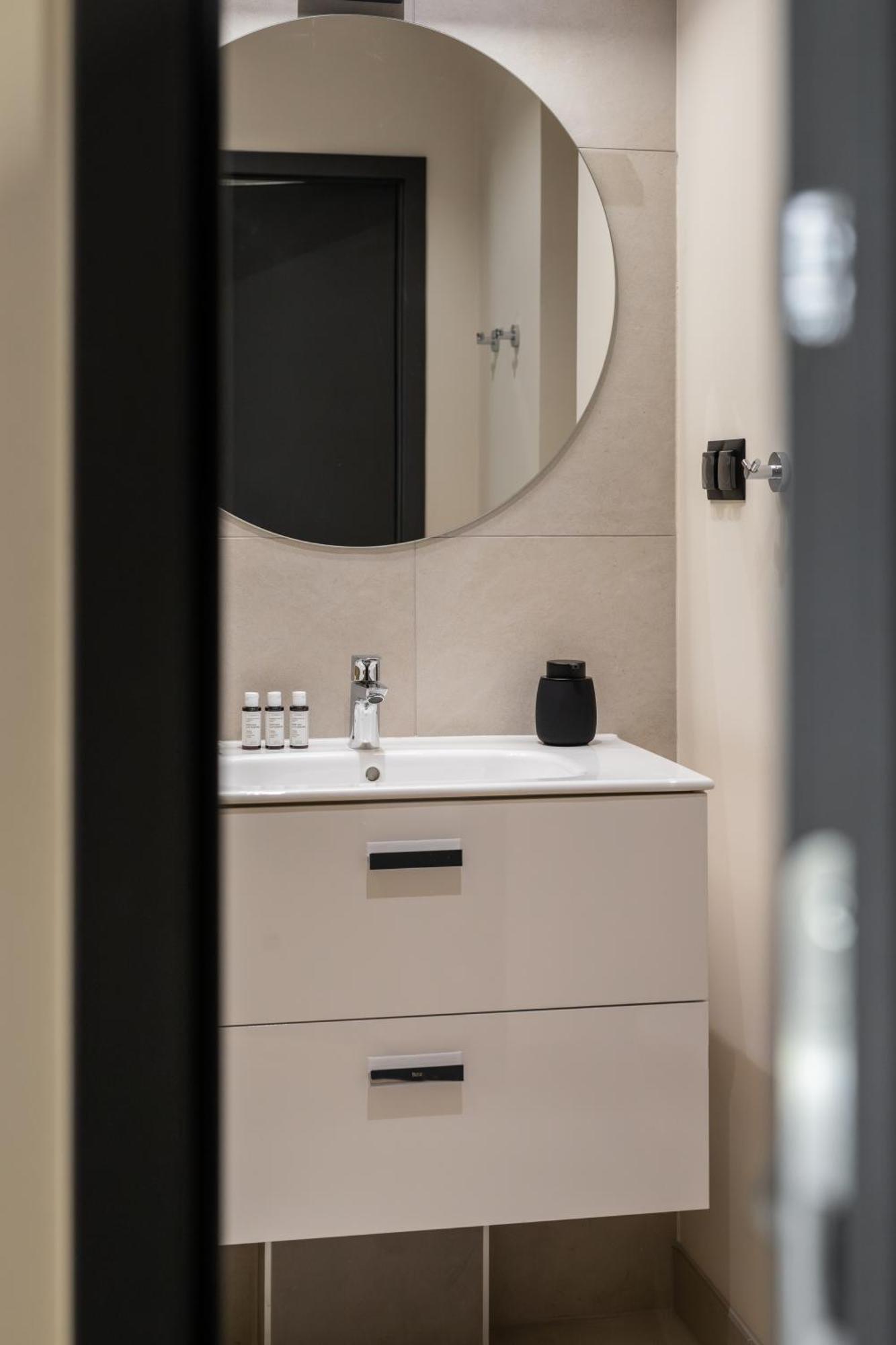 Nextdoor Apartments Krakow Exterior photo